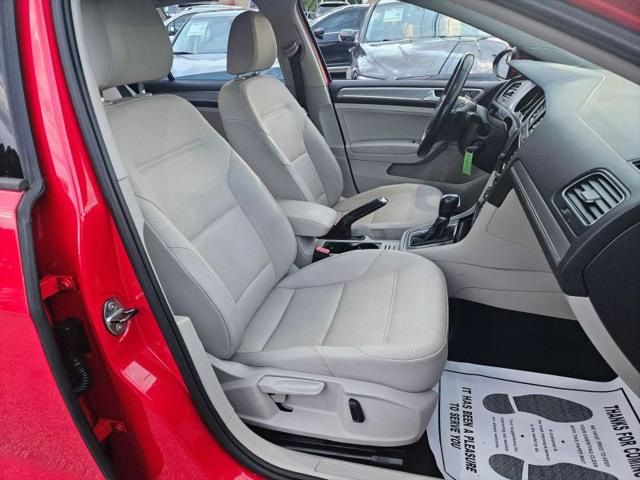 2015 Volkswagen Golf TSI S 4-Door