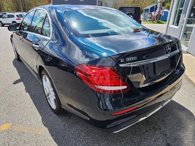 2017 Mercedes-Benz E-CLASS E 300 E 300 4MATIC Sedan 4D