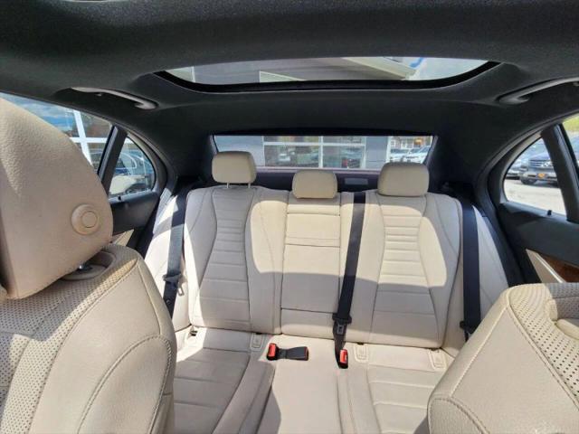 2017 Mercedes-Benz E-CLASS E 300 E 300 4MATIC Sedan 4D