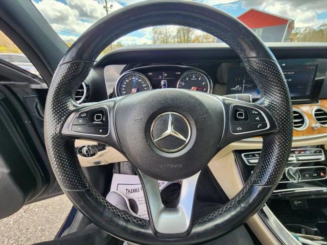 2017 Mercedes-Benz E-CLASS E 300 E 300 4MATIC Sedan 4D