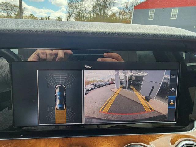 2017 Mercedes-Benz E-CLASS E 300 E 300 4MATIC Sedan 4D