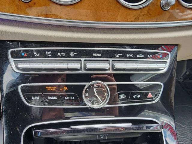 2017 Mercedes-Benz E-CLASS E 300 E 300 4MATIC Sedan 4D