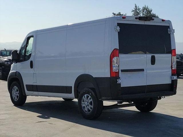 2025 Ram ProMaster Cargo Van SLT Low Roof 136" WB