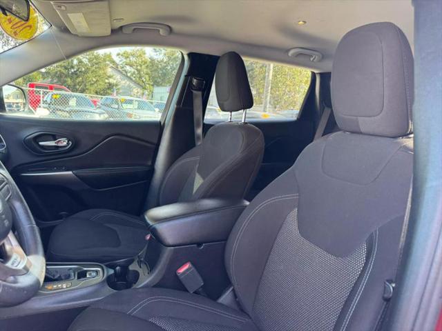 2020 Jeep Cherokee Latitude FWD