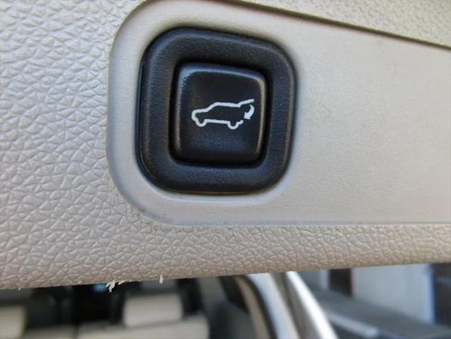 2013 Chevrolet Suburban LTZ