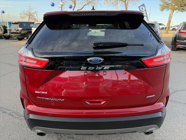 2022 Ford Edge Titanium