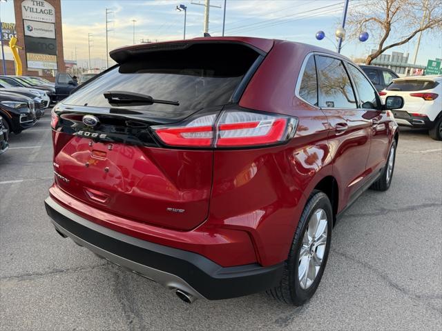 2022 Ford Edge Titanium