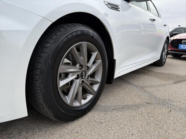 2020 Kia Optima LX