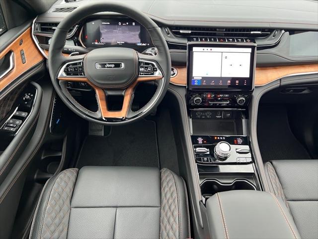 2025 Jeep Grand Cherokee GRAND CHEROKEE SUMMIT RESERVE 4X4