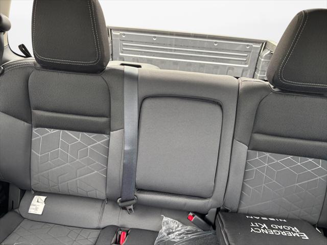 2025 Nissan Frontier Crew Cab SV 4x4