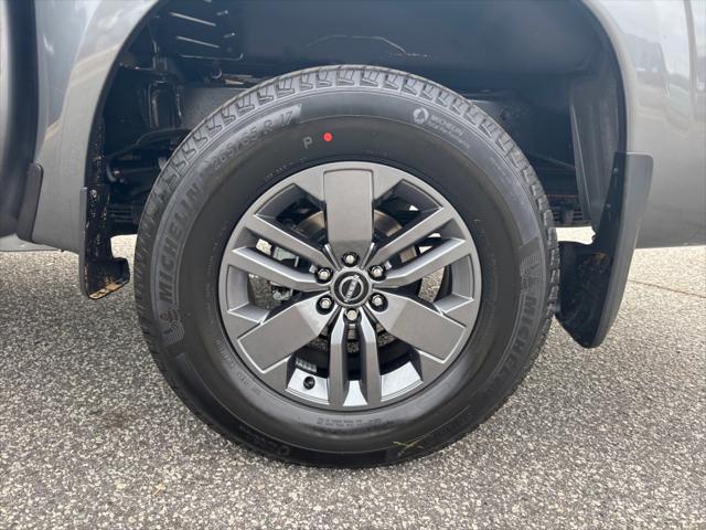 2025 Nissan Frontier Crew Cab SV 4x4