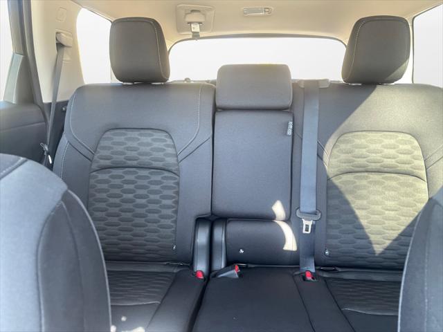 2025 Nissan Pathfinder SV 4WD