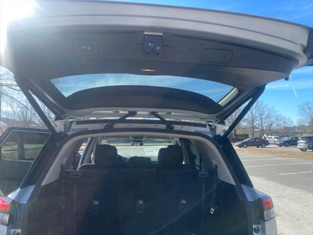2025 Nissan Pathfinder SV 4WD