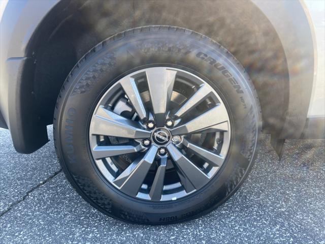 2025 Nissan Pathfinder SV 4WD