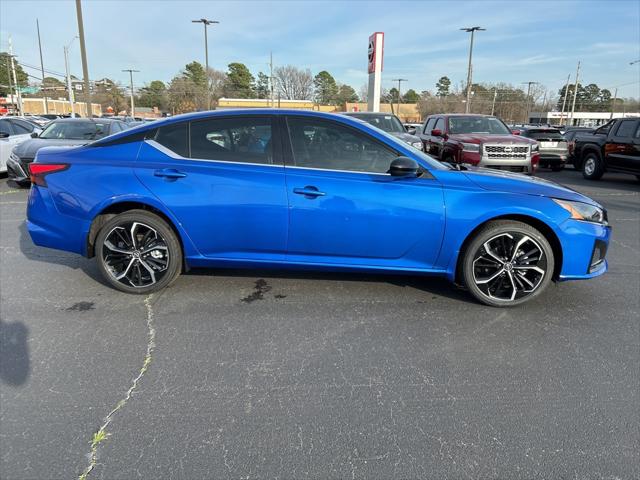 2025 Nissan Altima SR AWD