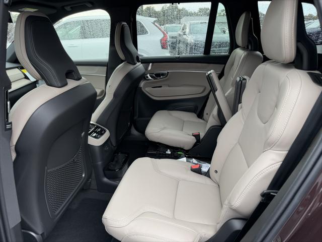 2025 Volvo XC90 Plug-In Hybrid T8 Ultra 6-Seater