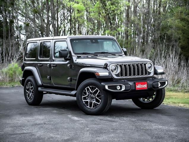 2025 Jeep Wrangler WRANGLER 4-DOOR SAHARA