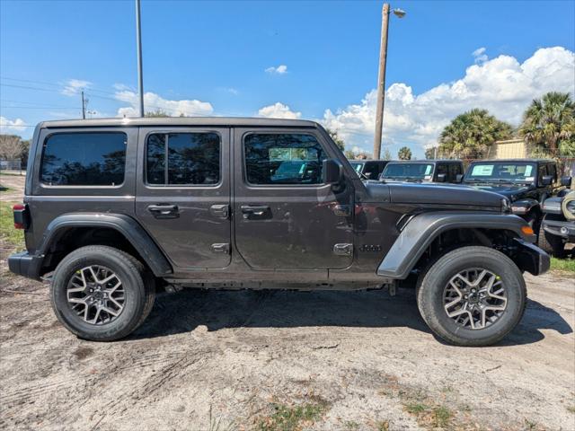 2025 Jeep Wrangler WRANGLER 4-DOOR SAHARA