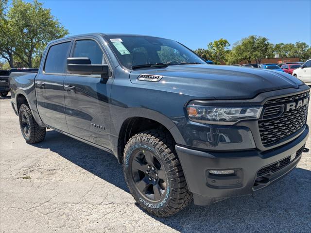 2025 RAM Ram 1500 RAM 1500 WARLOCK CREW CAB 4X4 57 BOX