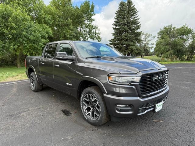 2025 RAM Ram 1500 RAM 1500 LARAMIE CREW CAB 4X4 57 BOX