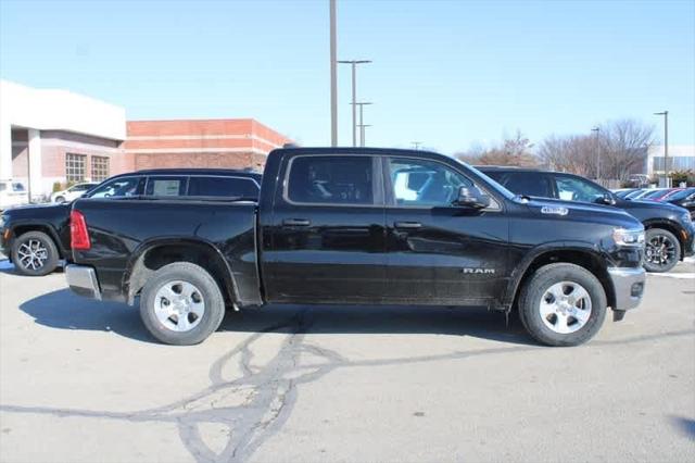 2025 RAM Ram 1500 RAM 1500 BIG HORN CREW CAB 4X4 57 BOX