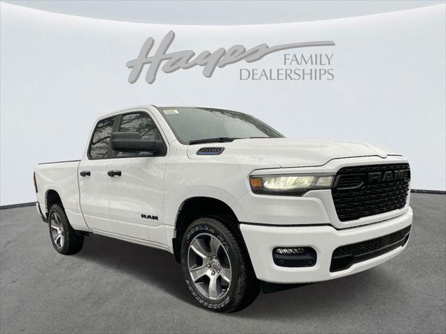 2025 RAM Ram 1500 RAM 1500 TRADESMAN QUAD CAB 4X4 64 BOX