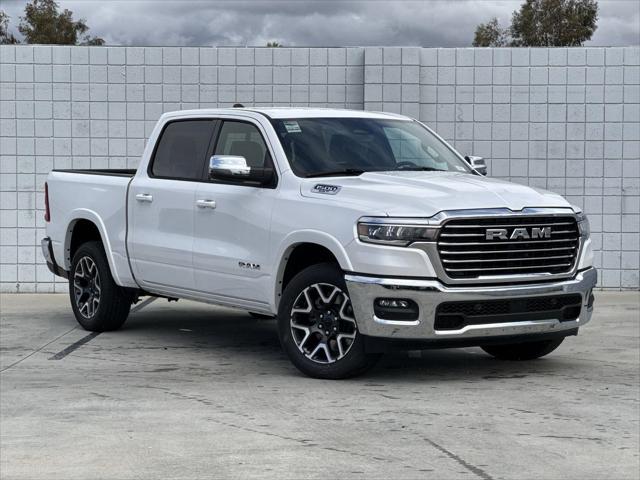 2025 RAM Ram 1500 RAM 1500 LARAMIE CREW CAB 4X4 57 BOX