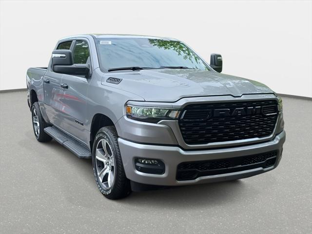 2025 RAM Ram 1500 RAM 1500 TRADESMAN CREW CAB 4X4 57 BOX
