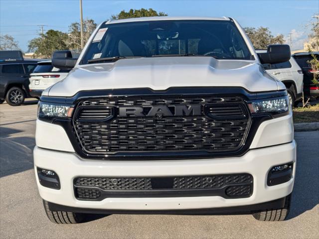 2025 RAM Ram 1500 RAM 1500 TRADESMAN CREW CAB 4X4 57 BOX
