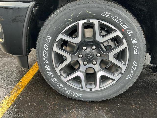 2025 RAM Ram 1500 RAM 1500 LARAMIE CREW CAB 4X4 64 BOX