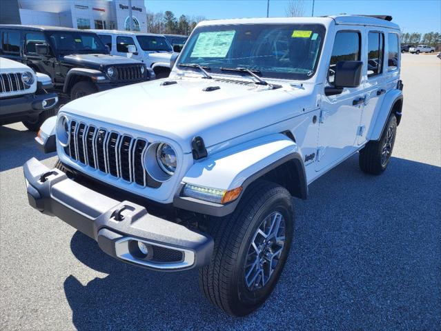 2025 Jeep Wrangler WRANGLER 4-DOOR SAHARA