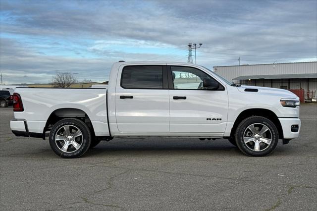 2025 RAM Ram 1500 RAM 1500 TRADESMAN CREW CAB 4X4 57 BOX