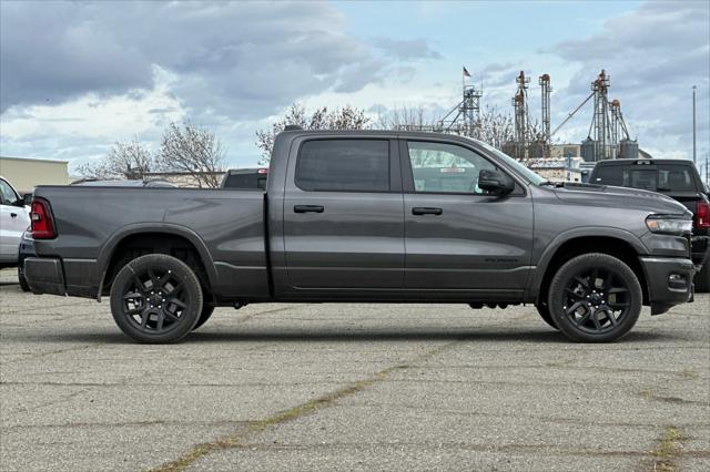 2025 RAM Ram 1500 RAM 1500 LARAMIE CREW CAB 4X4 64 BOX