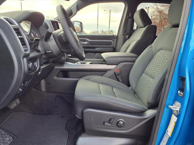 2025 RAM Ram 1500 RAM 1500 BIG HORN CREW CAB 4X4 57 BOX