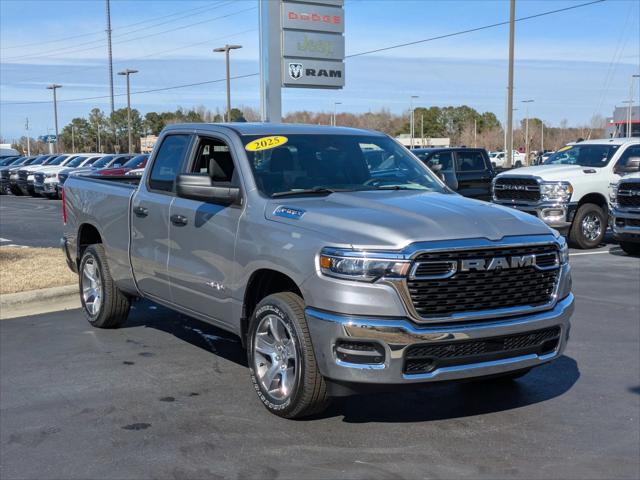 2025 RAM Ram 1500 RAM 1500 TRADESMAN QUAD CAB 4X4 64 BOX