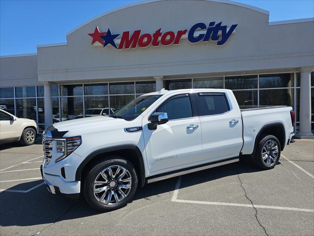 2023 GMC Sierra 1500 4WD Crew Cab Short Box Denali