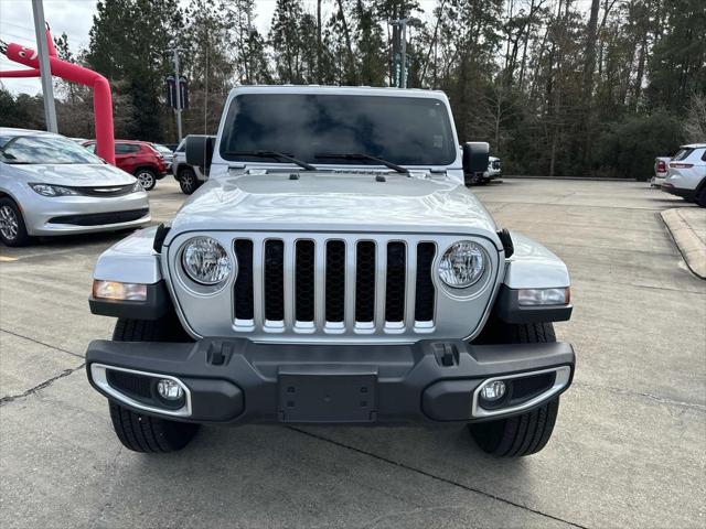 2023 Jeep Gladiator Overland 4x4