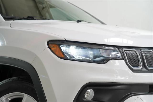 2022 Jeep Compass Latitude FWD