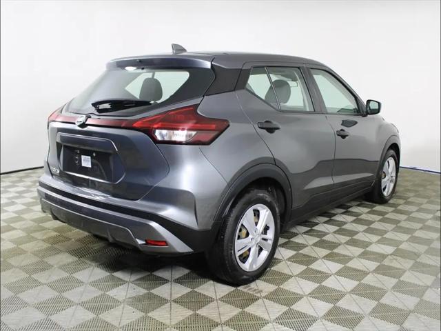 2021 Nissan Kicks S Xtronic CVT