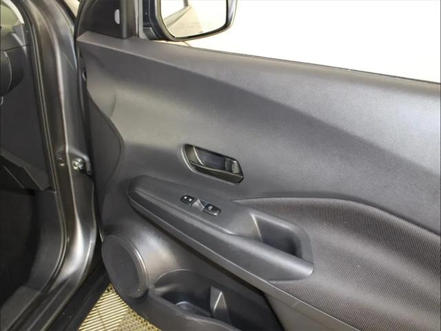 2021 Nissan Kicks S Xtronic CVT