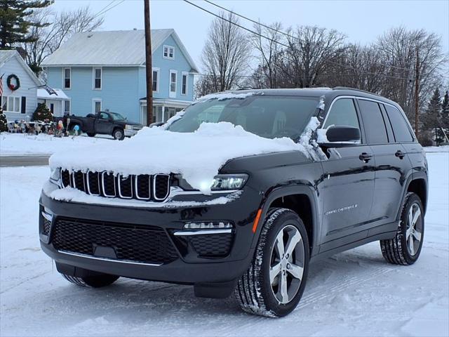 2024 Jeep Grand Cherokee GRAND CHEROKEE LIMITED 4X4 2024 Jeep Grand Cherokee GRAND CHEROKEE LIMITED 4X4