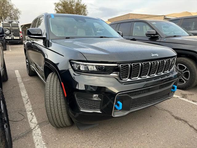 2022 Jeep Grand Cherokee 4xe Overland