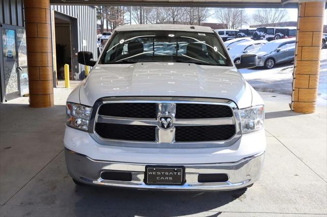 2019 RAM 1500 Classic SLT Regular Cab 4x4 8 Box