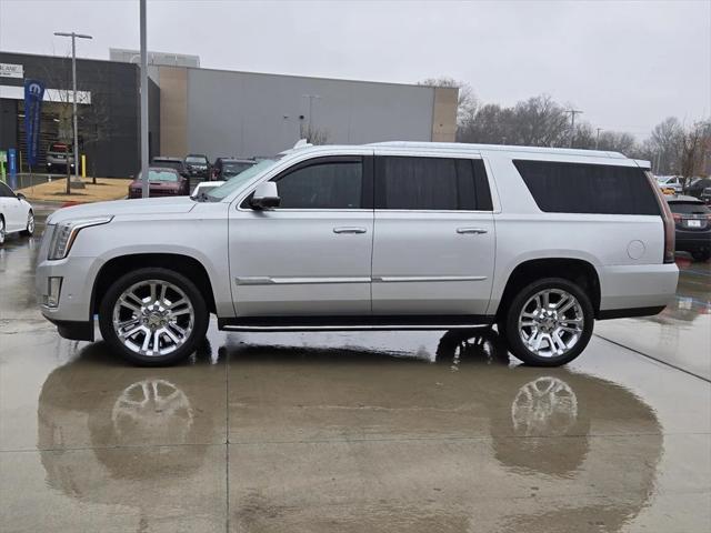 2020 Cadillac Escalade ESV 2WD Luxury