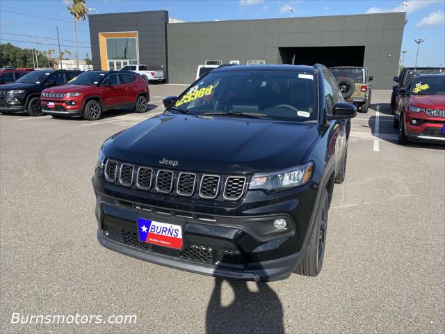 2025 Jeep Compass COMPASS LATITUDE 4X4