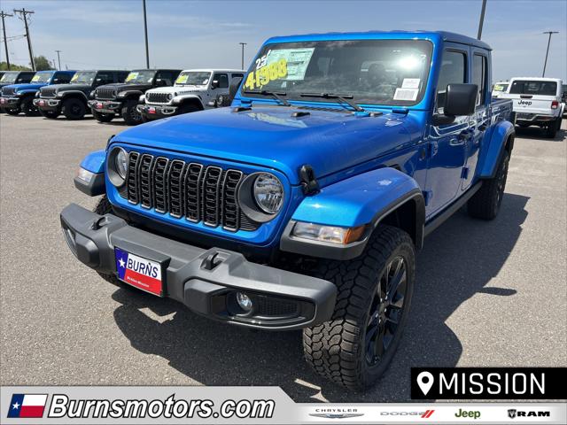 2025 Jeep Gladiator GLADIATOR NIGHTHAWK 4X4