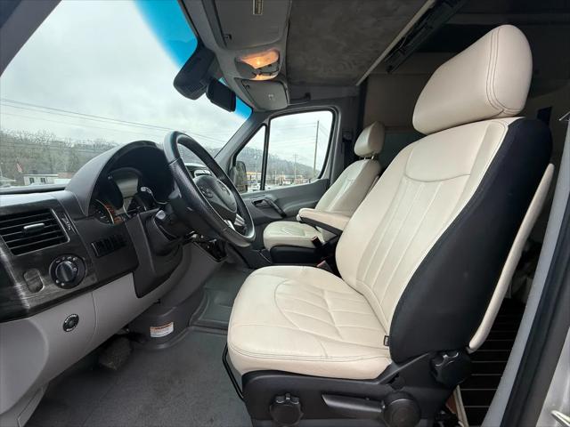2017 Mercedes-Benz Sprinter 3500XD Chassis Standard Roof V6