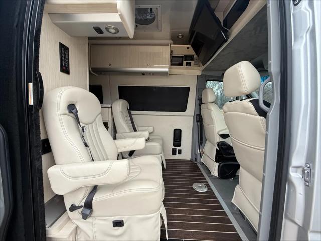 2017 Mercedes-Benz Sprinter 3500XD Chassis Standard Roof V6