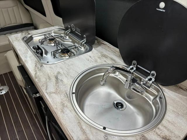 2017 Mercedes-Benz Sprinter 3500XD Chassis Standard Roof V6