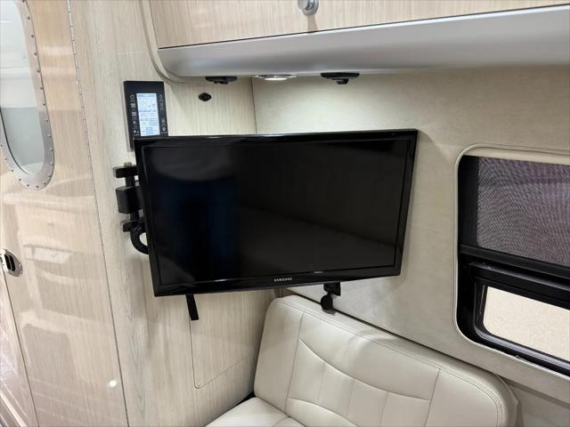 2017 Mercedes-Benz Sprinter 3500XD Chassis Standard Roof V6